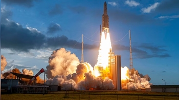 successful-launch-of-eutelsat-konnect